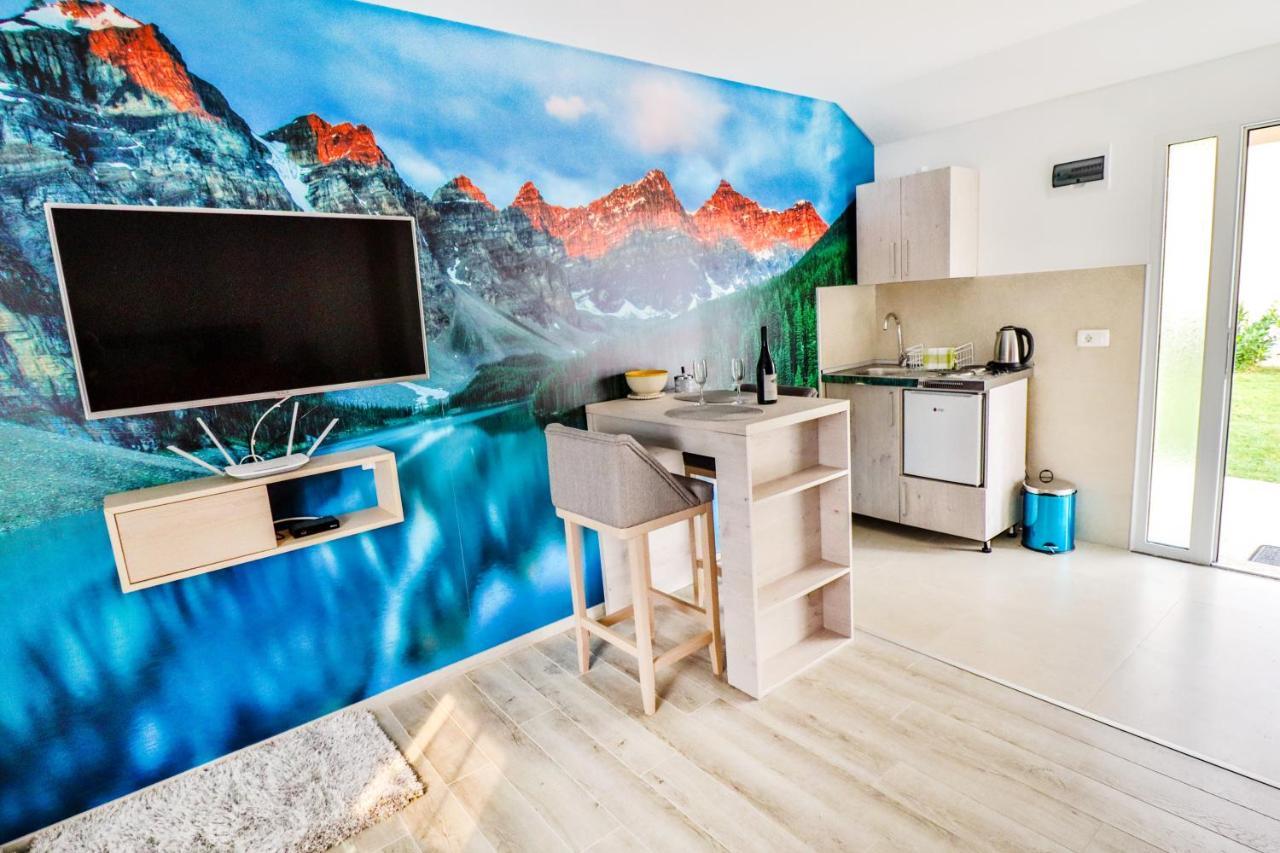 Simo Apartments Airport Подгорица Екстериор снимка
