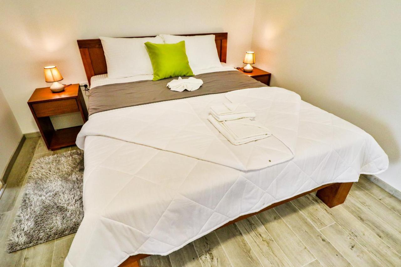 Simo Apartments Airport Подгорица Екстериор снимка