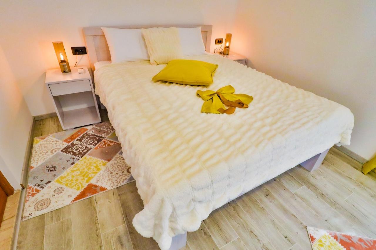 Simo Apartments Airport Подгорица Екстериор снимка