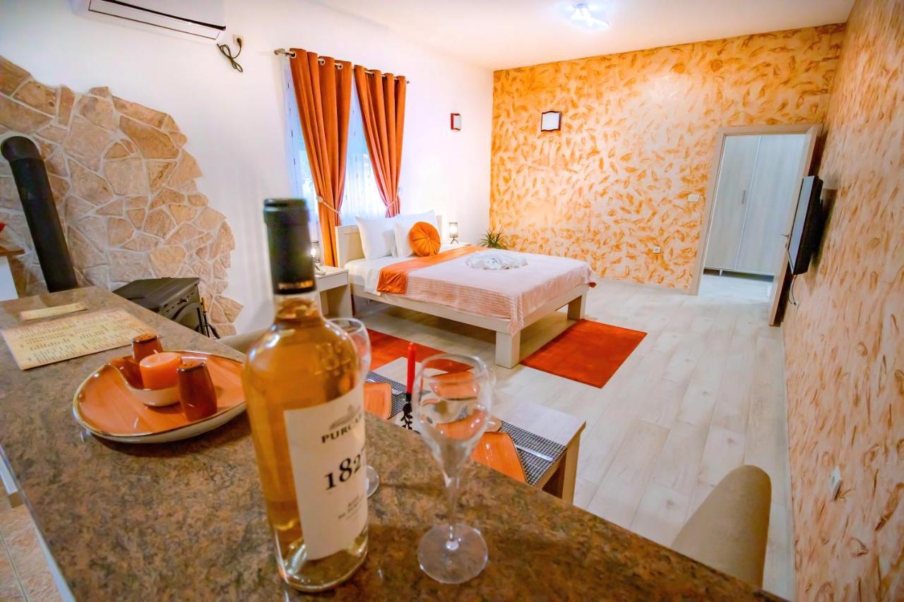 Simo Apartments Airport Подгорица Екстериор снимка