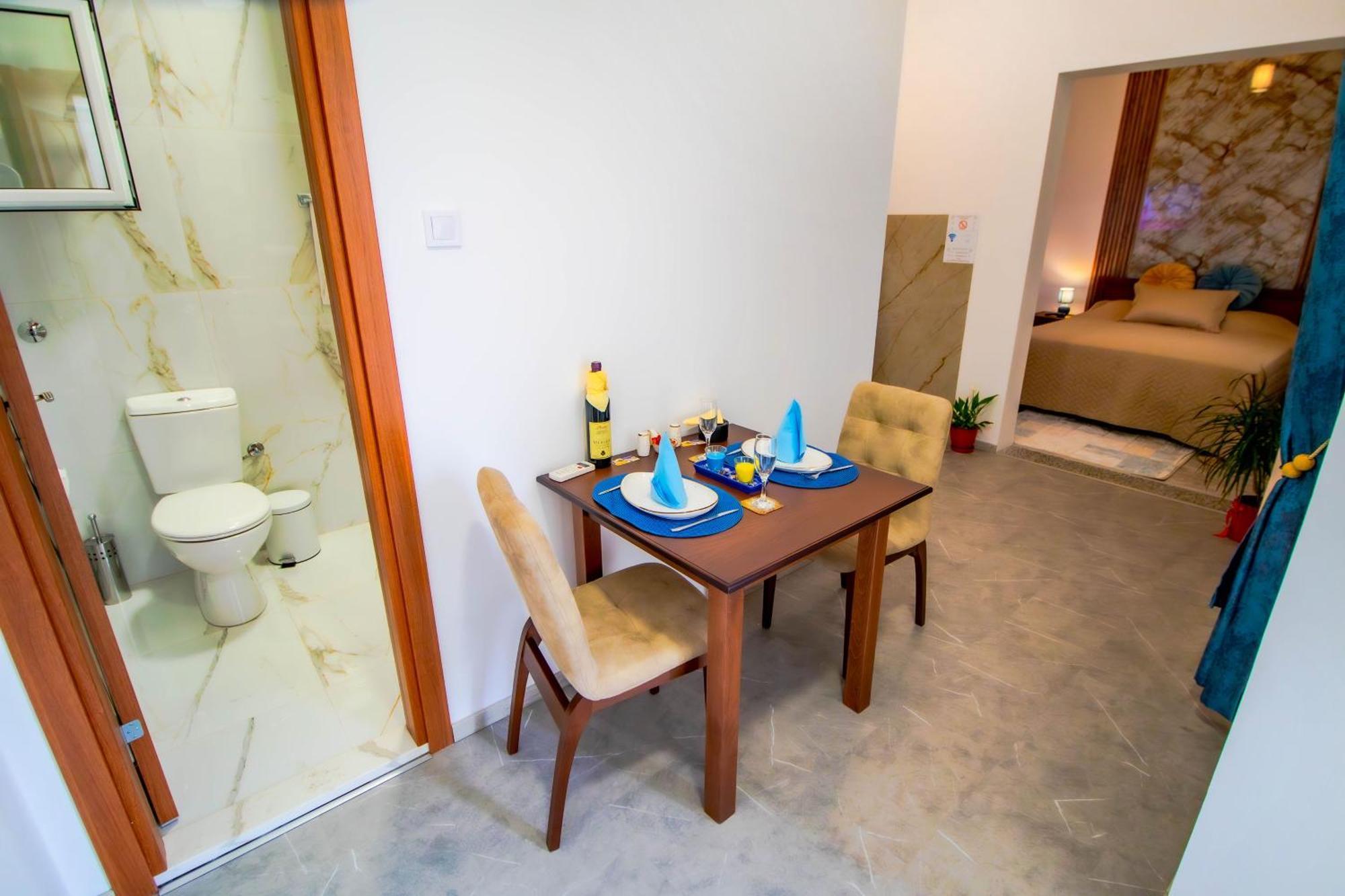 Simo Apartments Airport Подгорица Екстериор снимка